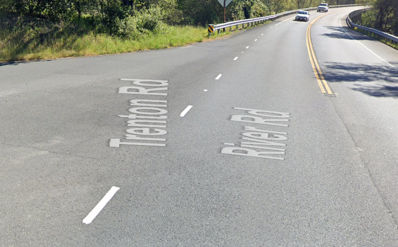 1 Injured in Santa Rosa Crash at River Road and Trenton Road