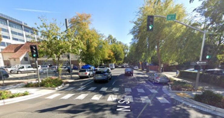 Pedestrian Injured in Crash on 16th and N Streets in Sacramento